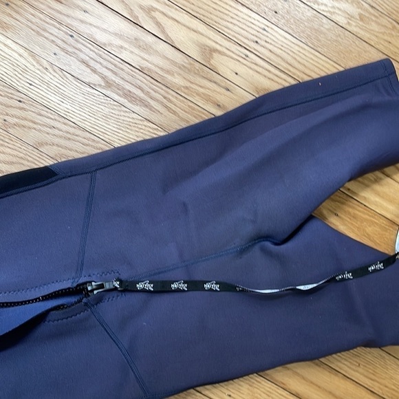 NATYFLY Kids Wetsuit Premium 2mm Neoprene Short Sleeve 3xl 10-12 years - Picture 8 of 8